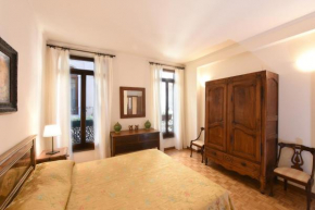 Отель Le Due Corone Bed & Breakfast  Венеция